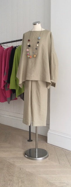 Taupe Cropped Linen Trouser