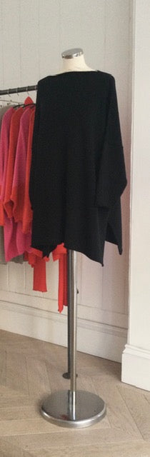 Black Side Split Tunic