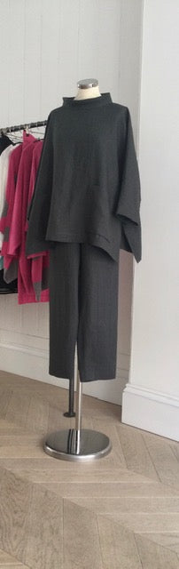 Charcoal Roll Collar Linen Top